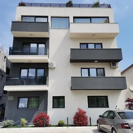 Studio Maya * Năvodari